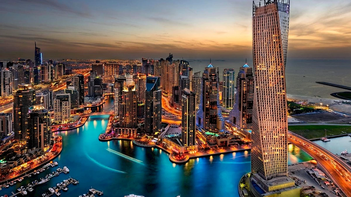 Dubai's Top-10 Luxury Hotels: A Fusion of Sophistication and Serenity