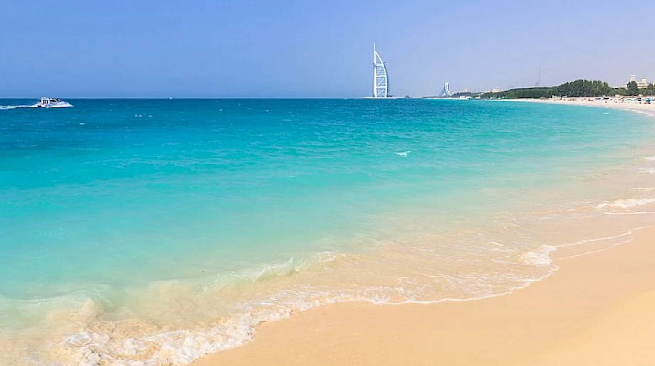 4. Jumeirah Public Beach