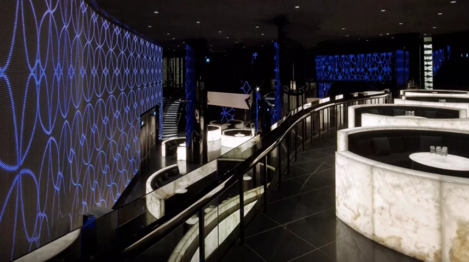 3. Armani Privé