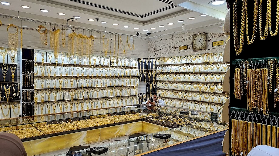 6. Восточные рынки: Gold Souk и Spice Souk