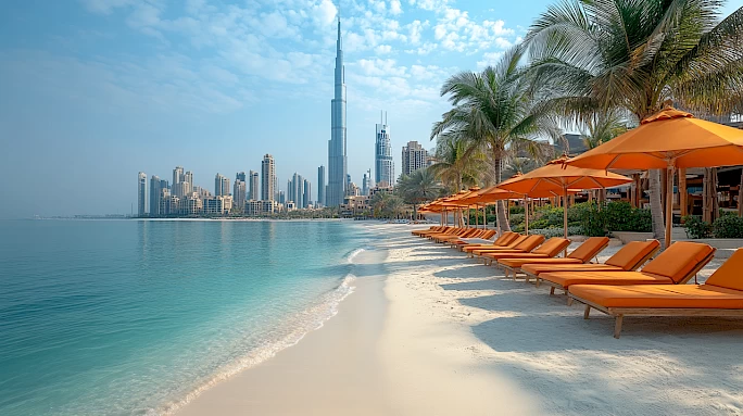 Отель Dubai Marine Beach Resort & Spa: зеленый оазис у моря