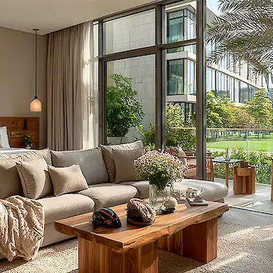 Отель Meliá Desert Palm Dubai: зеленый оазис с конным поло