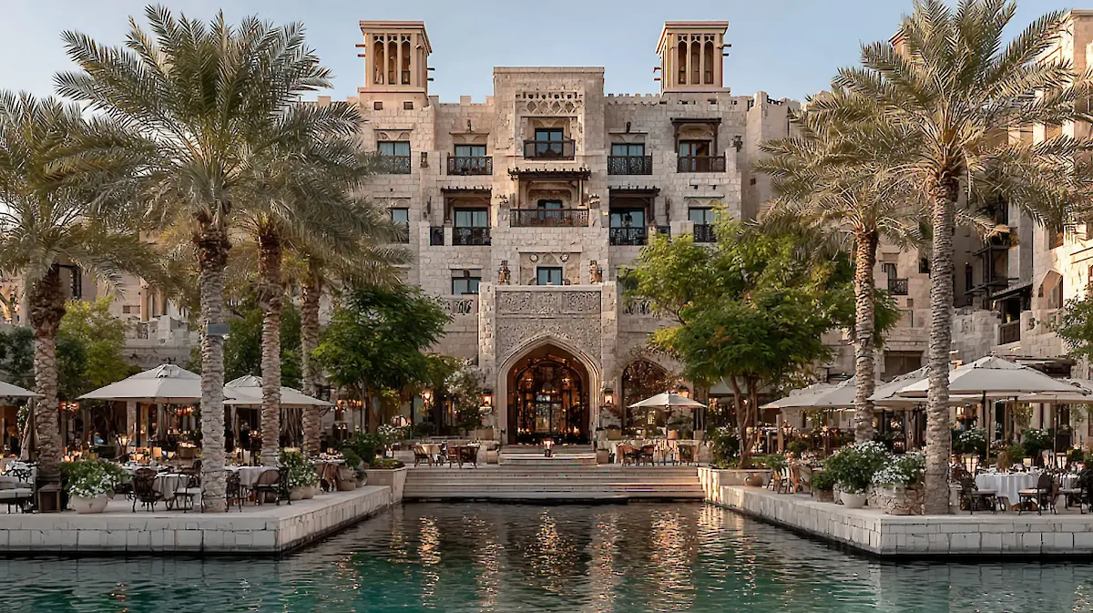 Jumeirah Al Qasr Hotel in Madinat Jumeirah: Review and Photos