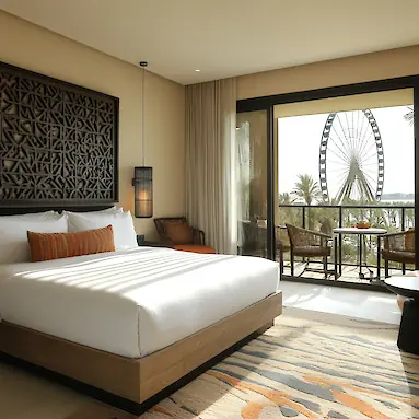 Fairmont The Palm Hotel on Palm Jumeirah: Family Getaway and Beach