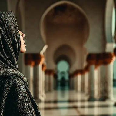 Dress Code in Dubai: How Locals and Tourists Dress