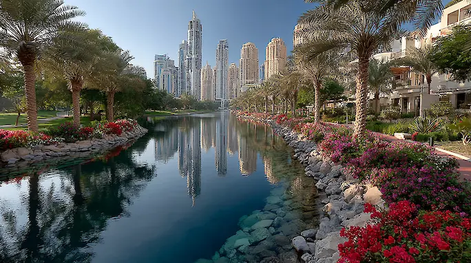 Dubai’s Districts and Transportation: Where It’s Convenient to Live Without a Car